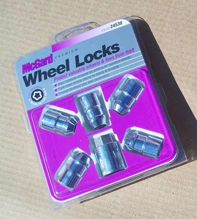 MCGARD TRIPLE NICKEL CHROME PLATED WHEEL LOCKS - SET OF 5