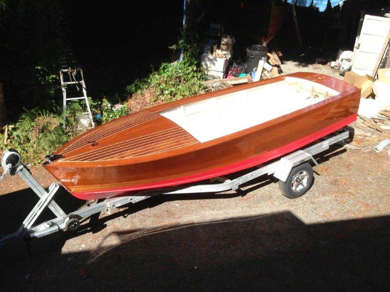 2100 pound capacity trailer for boats up to 20' 